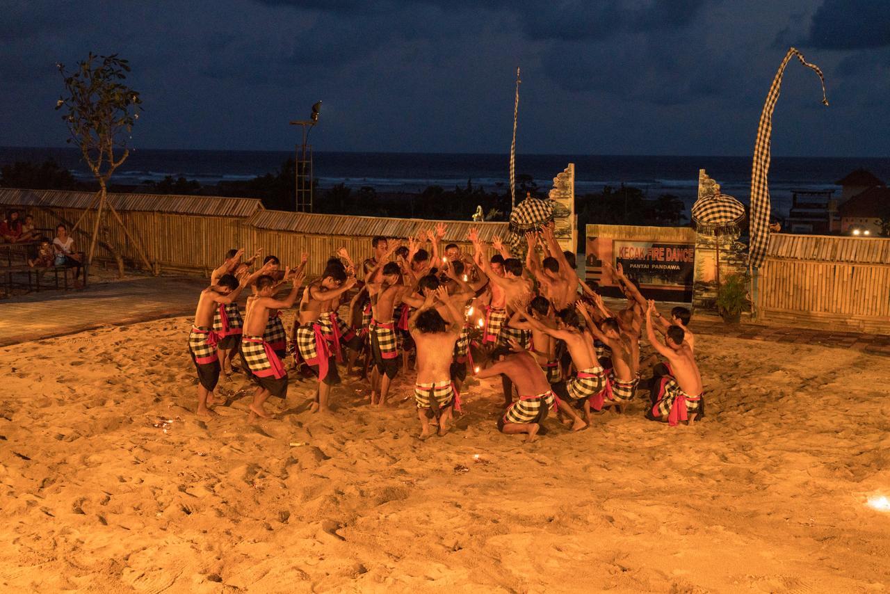 Puri Pandawa Resort Kuta Selatan Esterno foto